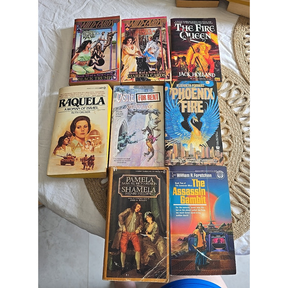 Lot of 8 Mixed Authors Romance Fantasy Science Fiction Paperback Novel Books - Picture 1 of 6